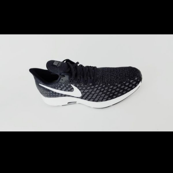 New Womens Nike Pegasus 35 Shoes - Picture 2 of 5